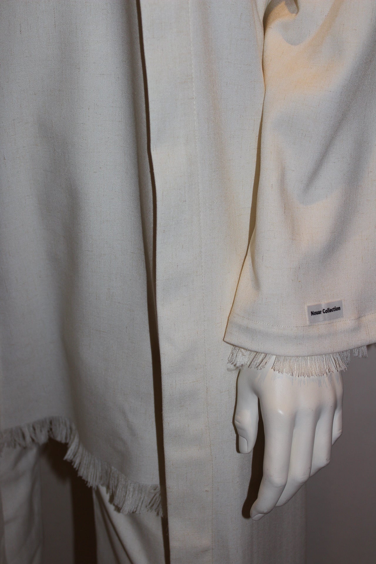 COLLARED LINEN ABAYA