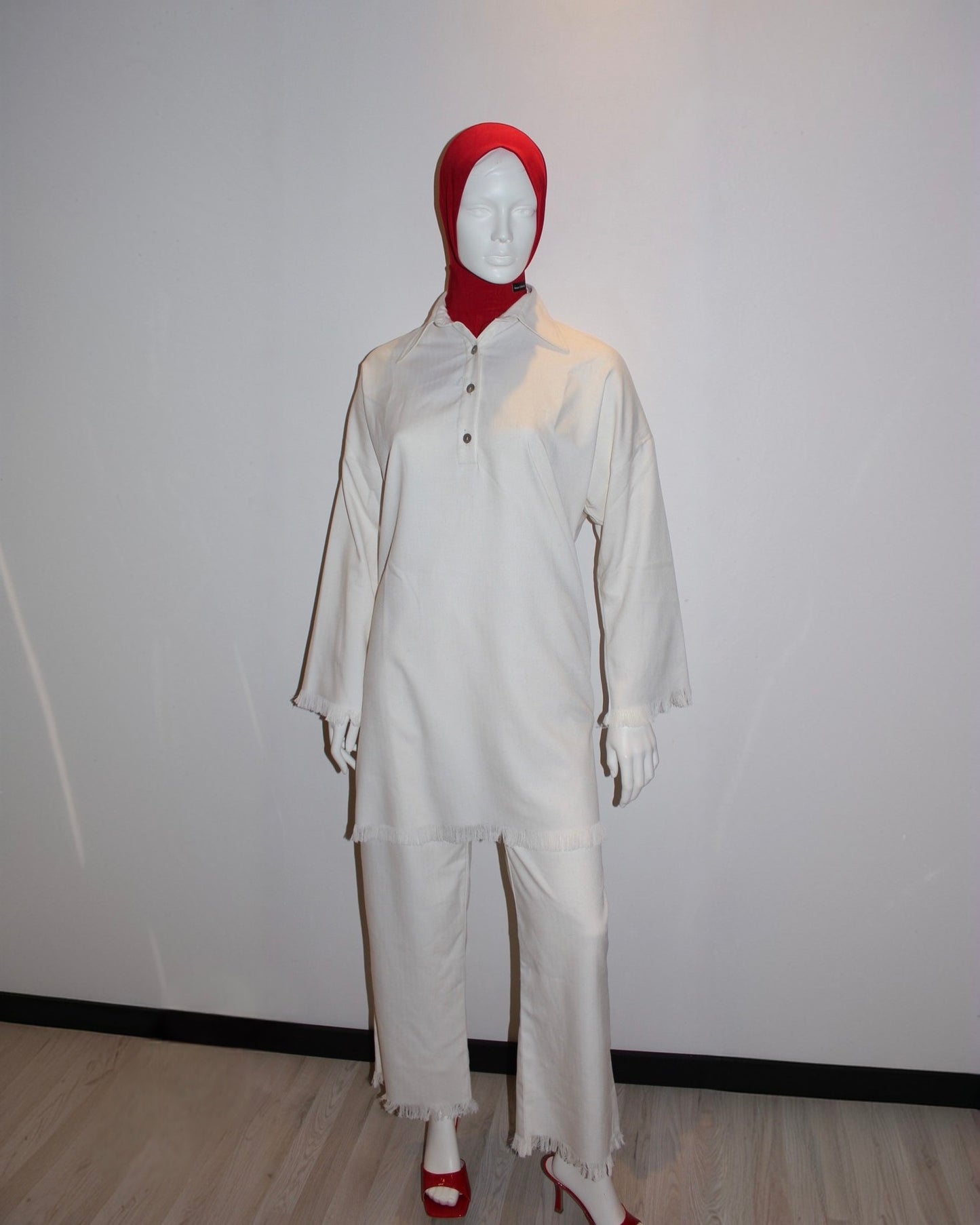 Linen Frayed Hem Twinset