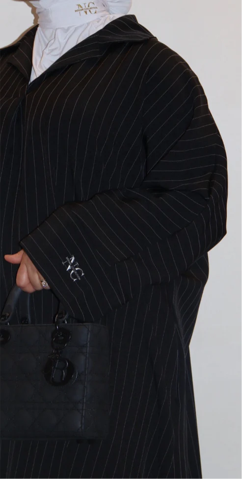 Timeless stripes abaya
